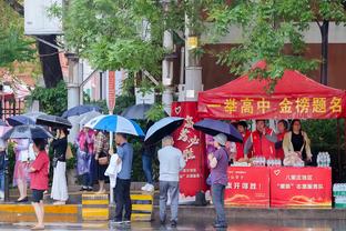 芒特社媒夸梅努：又一次表现得非常优异，未来可期啊